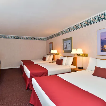 Novotel Centrum 4*