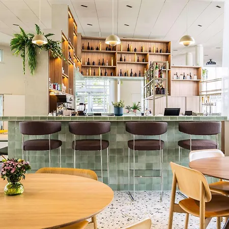 Novotel Centrum Hotel 4*